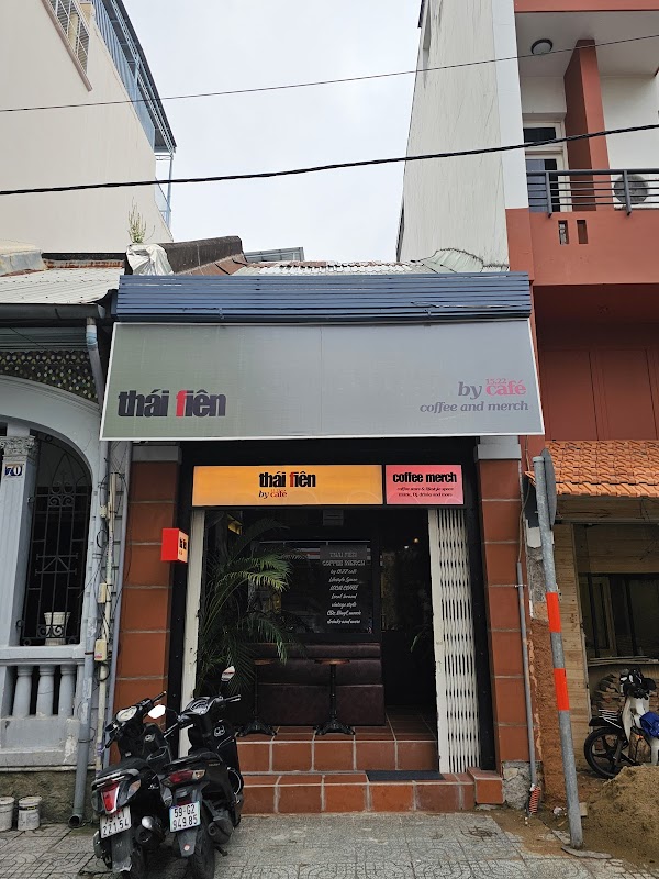 Thái Fiên by 15.22café Sài Gòn 3