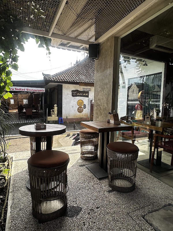 Warung Babi Guling Ibu Oka 1
