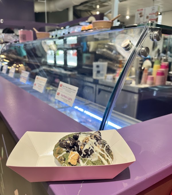 Three Queens Ice Cream and Treats 1