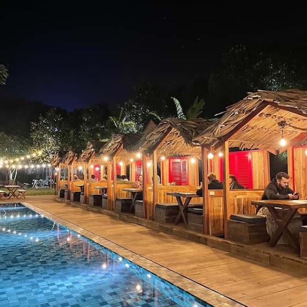 Chookie's Beer Garden 3
