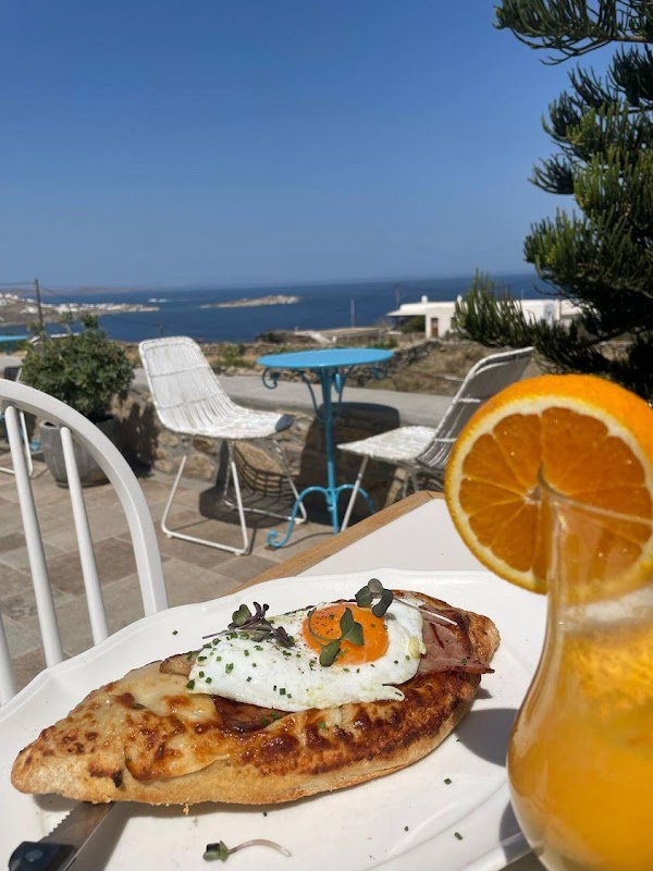 The Liberty Breakfast Room 4