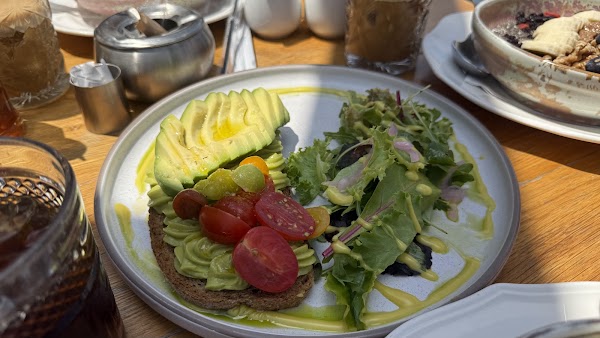 The Liberty Breakfast Room 2