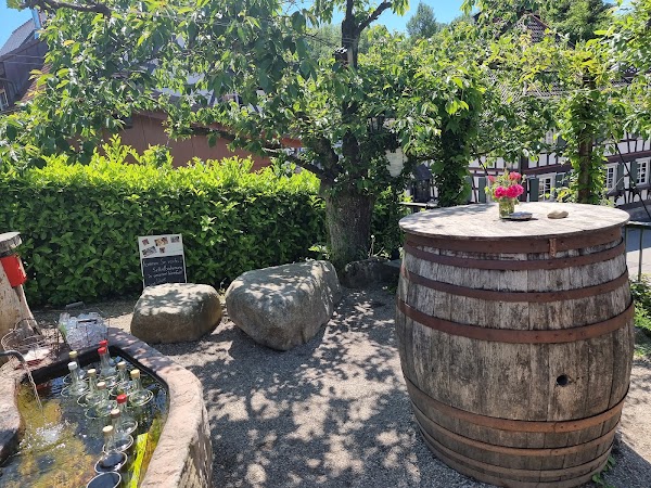 Schnapsbrunnen 5