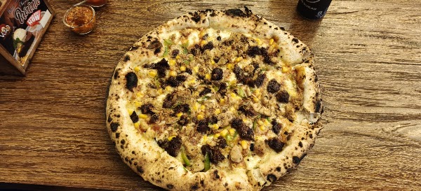 Vito Wood Fired Pizza Kandy 4