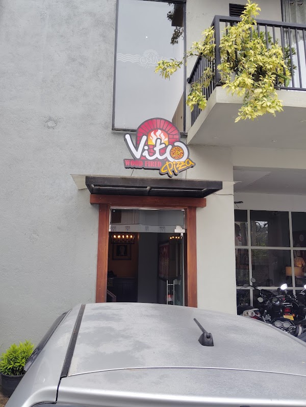 Vito Wood Fired Pizza Kandy 2