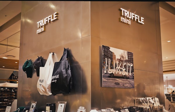 TRUFFLE mini JR大阪駅 ルクア大阪店