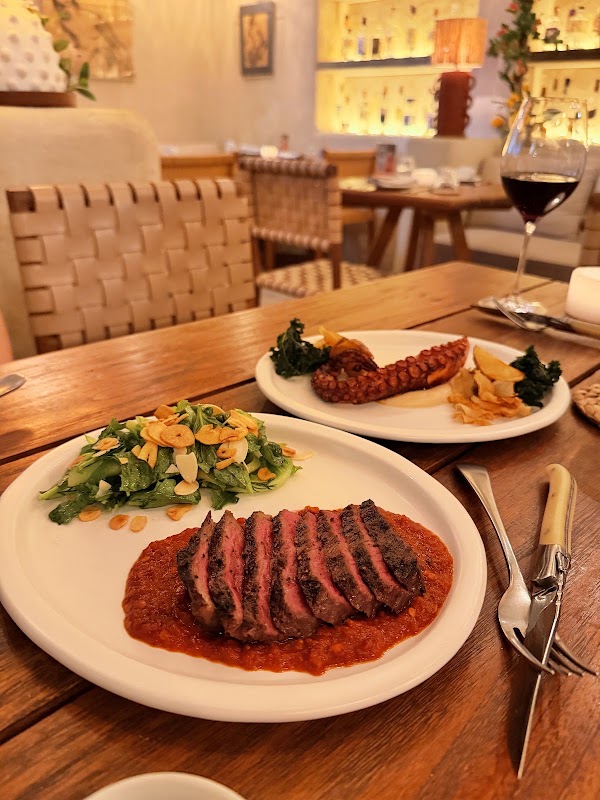 Bimbo Mediterranean Restaurant & Bar 2