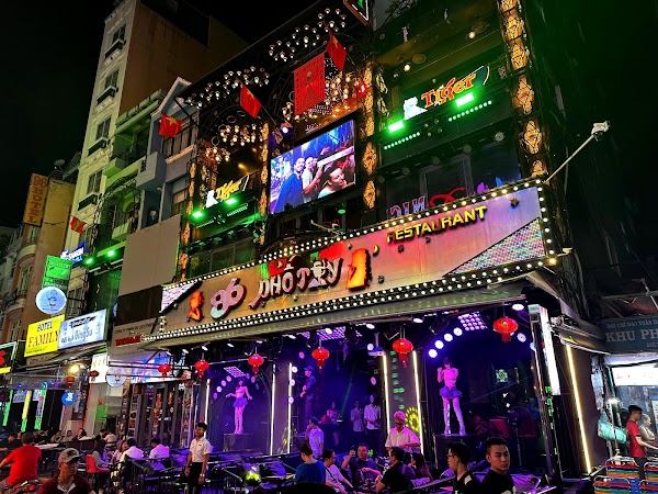 Bui Vien Walking Street 3