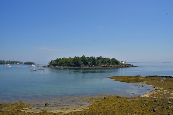 Curtis Island Lighthouse 5