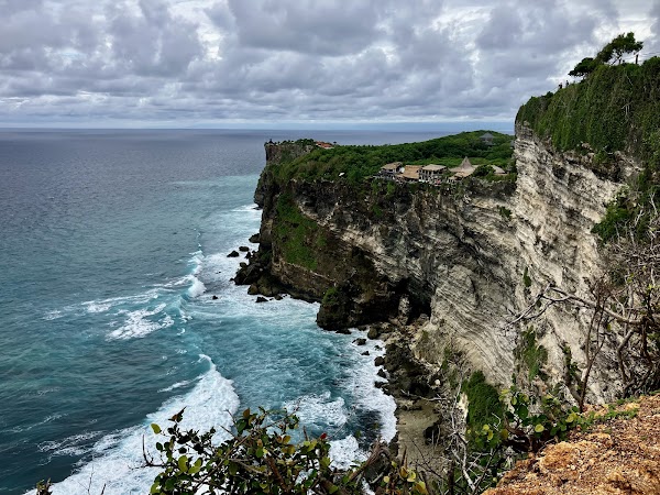 Karang Boma Cliff 2
