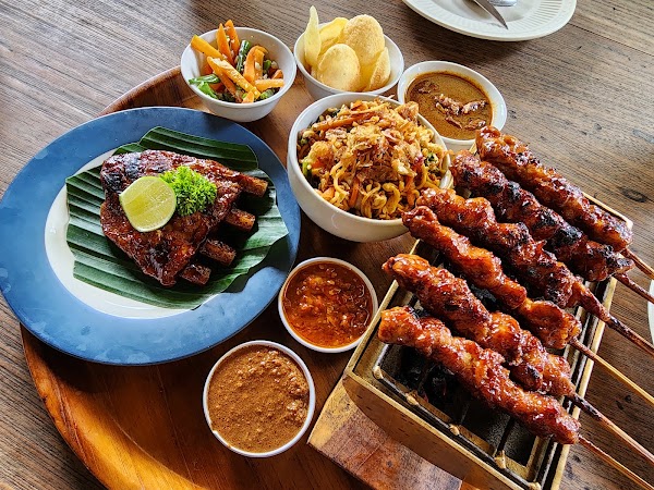 Warung Mufu Kuta, Best Balinese Food, Pork Ribs & Rendang 3