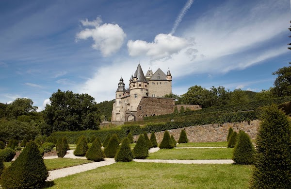 Buerresheim Castle 1