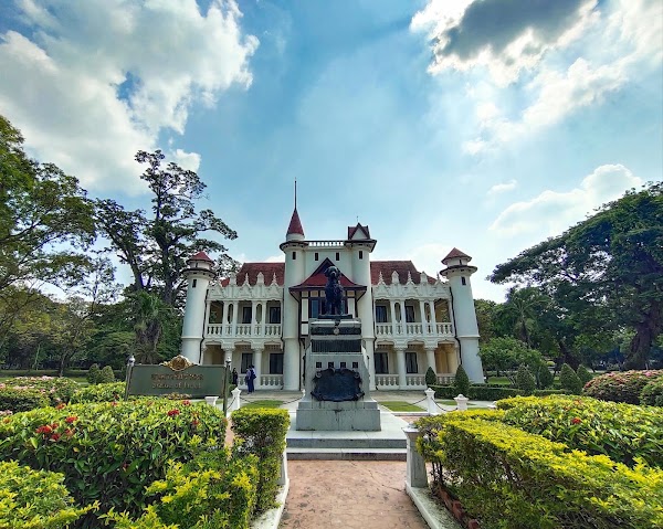 Sanam Chan Palace Nakhonpathom