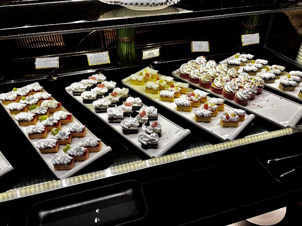 Buffet Cửu Vân Long Premium - Saigon Marina IFC 2