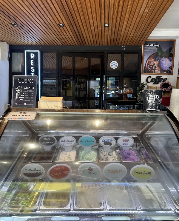 Gusto Gelato + Bistro 4