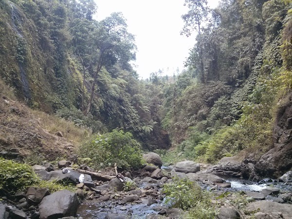 Lemukih Waterfalls 2
