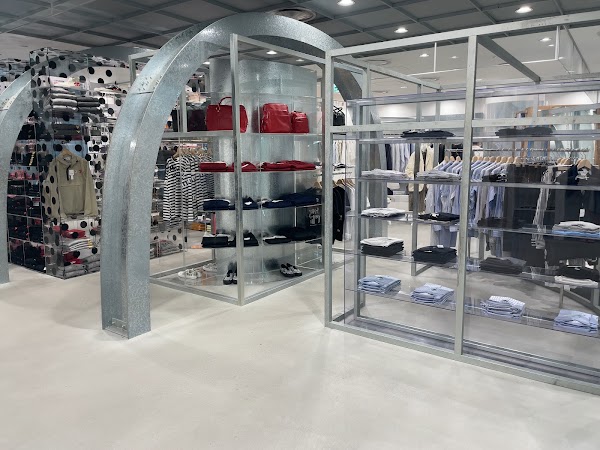 Dover Street Market Ginza 3