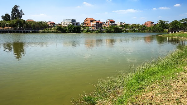 Shuangli Lake
