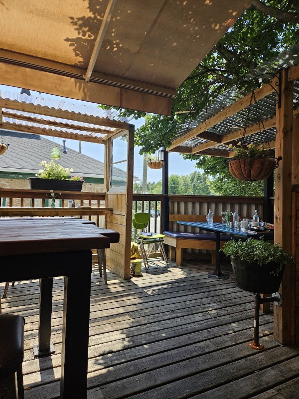 Laverne's Eatery 2
