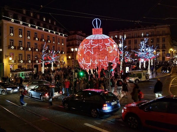 Praça Luís de Camões 4