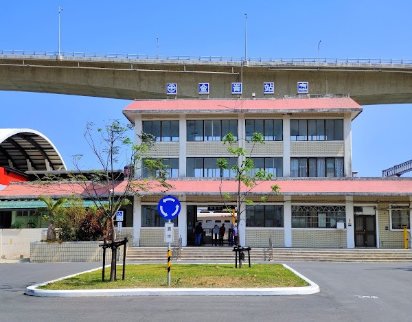 Jinlun Station