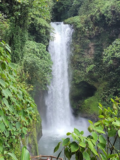 La Paz Waterfall Gardens Nature Park