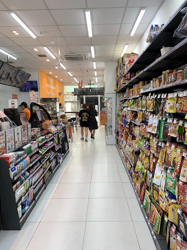 7-Eleven Ngo Duc Ke 2