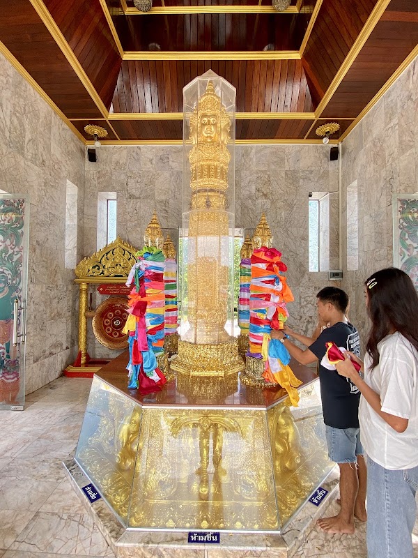 Surat Thani City Pillar Shrine 5