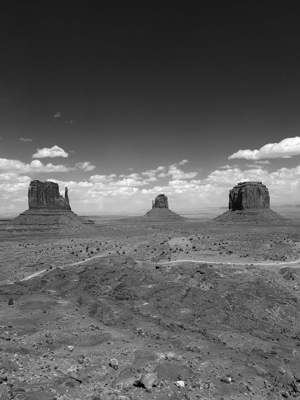 Monument Valley Tribal Park Visitor Center 3