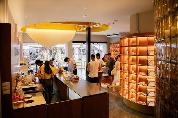 Golden Bee Honey & Cafe (สาขากาดหลวง)