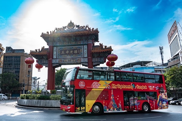 Elephant Bus Tours 1