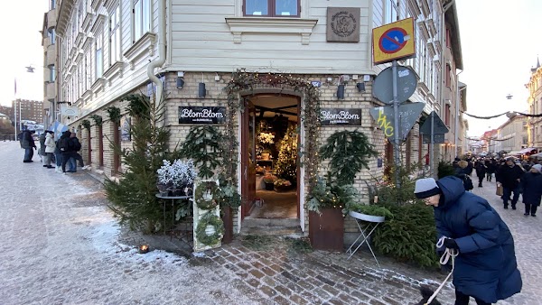 BlomBlom 1