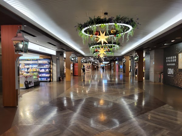 Eslite Taipei Station Store 2
