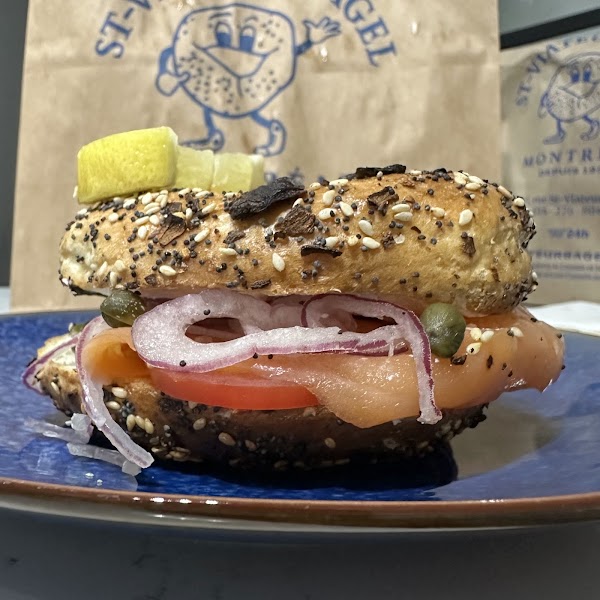 St-Viateur Bagel & Café Mont-Royal 3