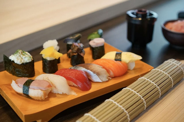 結 musubu Exclusive Sushi Lesson with Professional Sushi Chef 5