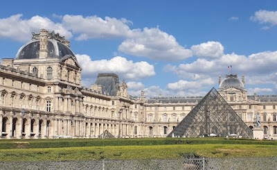 Louvre Museum 5