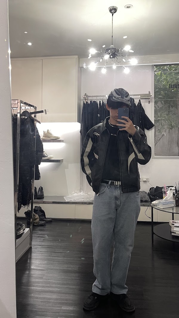 HUMAN HIDEOUT STORE 4