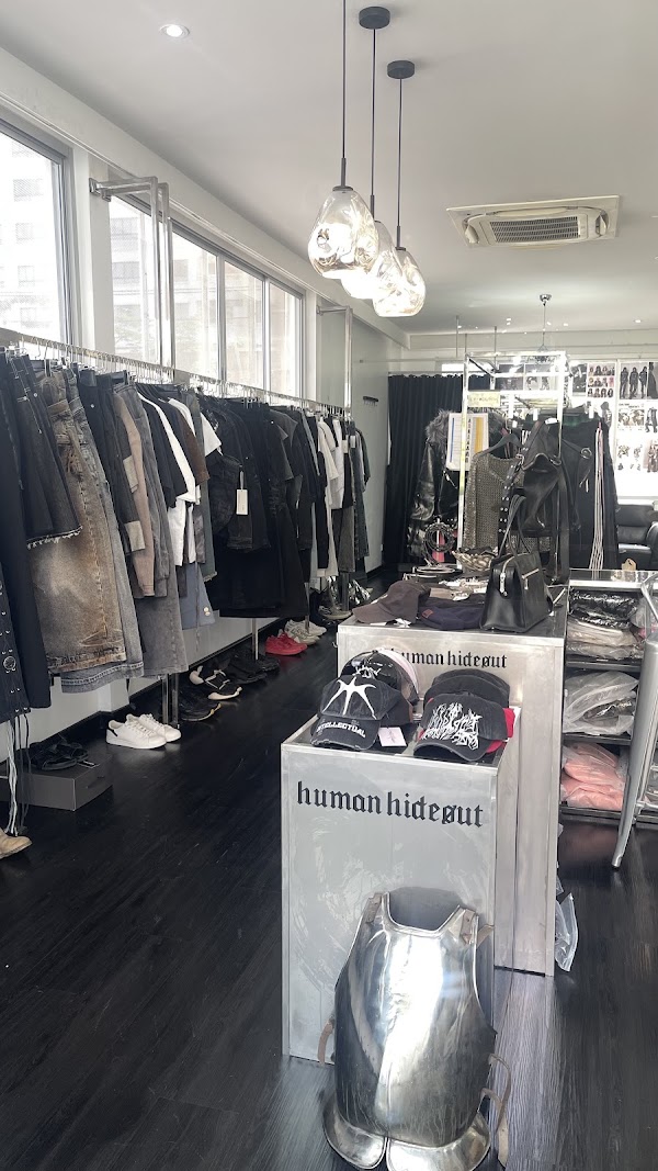 HUMAN HIDEOUT STORE 3