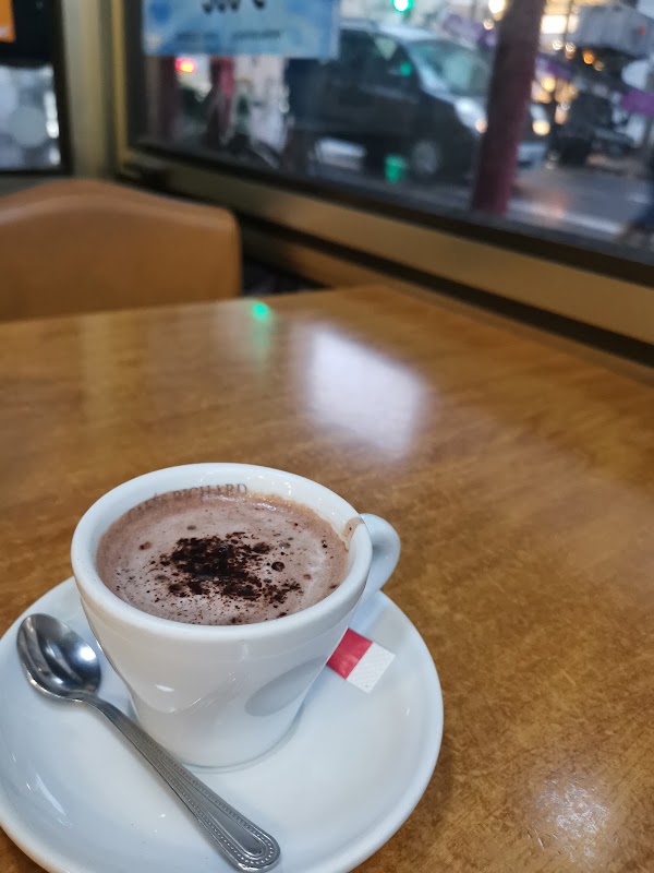 Le Cafe Du Quartier
