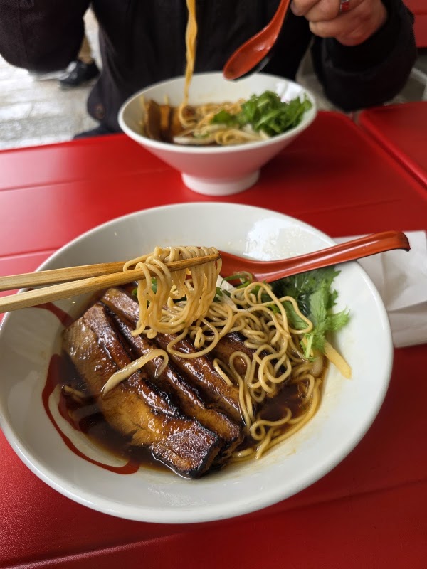 Pink Head Noodle Bar 4