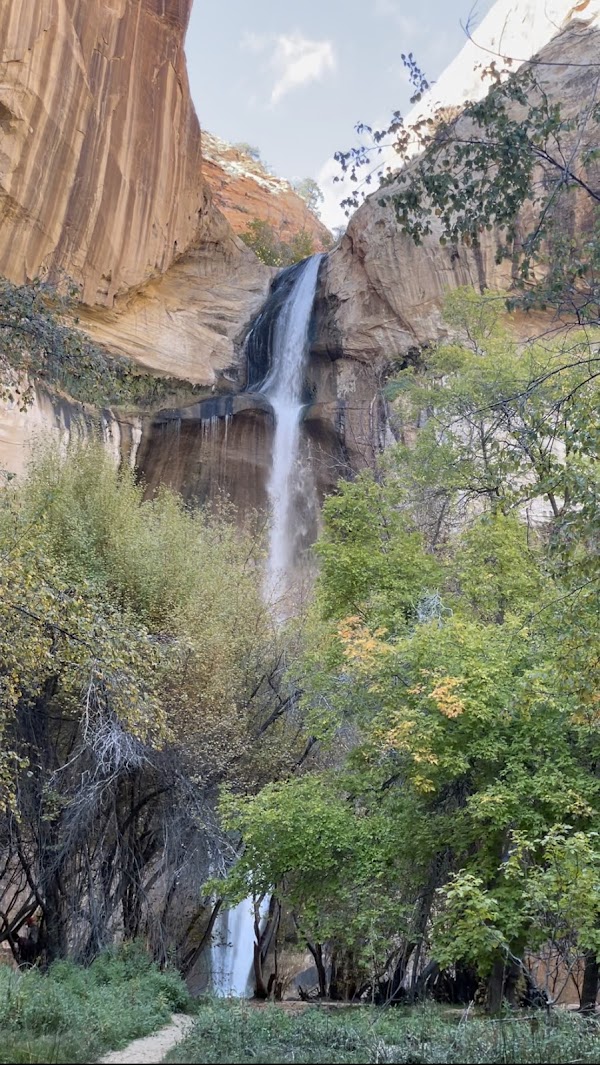 Lower Calf Creek Falls 4