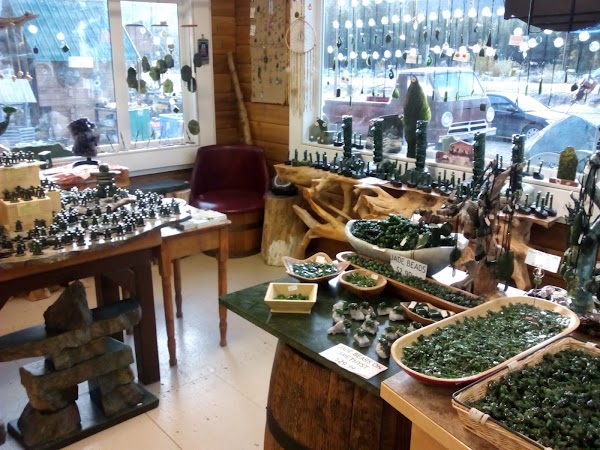 Cassiar Mountain Jade Store 3