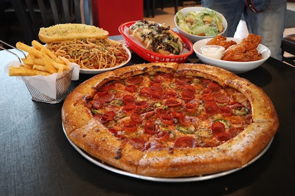 Sauce'd Pizza & Smashburgers 5