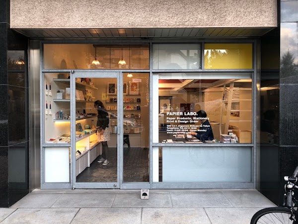 PAPIER LABO.