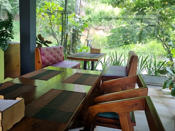 Cafe Omeili 2