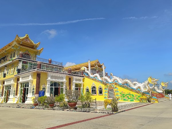 San Chao Pho Nakharat 2