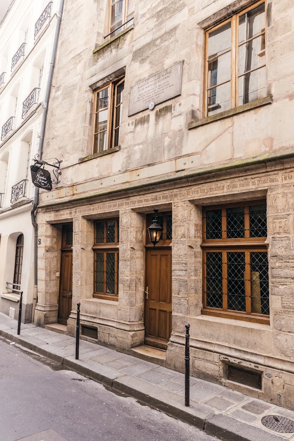 Auberge Nicolas Flamel 3