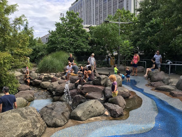 Brooklyn Bridge Park Pier 6