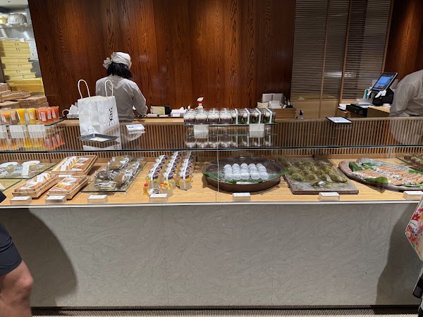 Suzukake Tokyo Midtown Hibiya Store 5