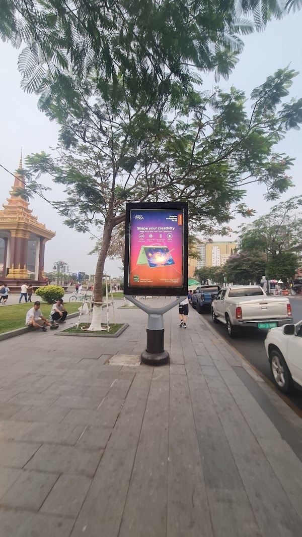 Independence Monument 3